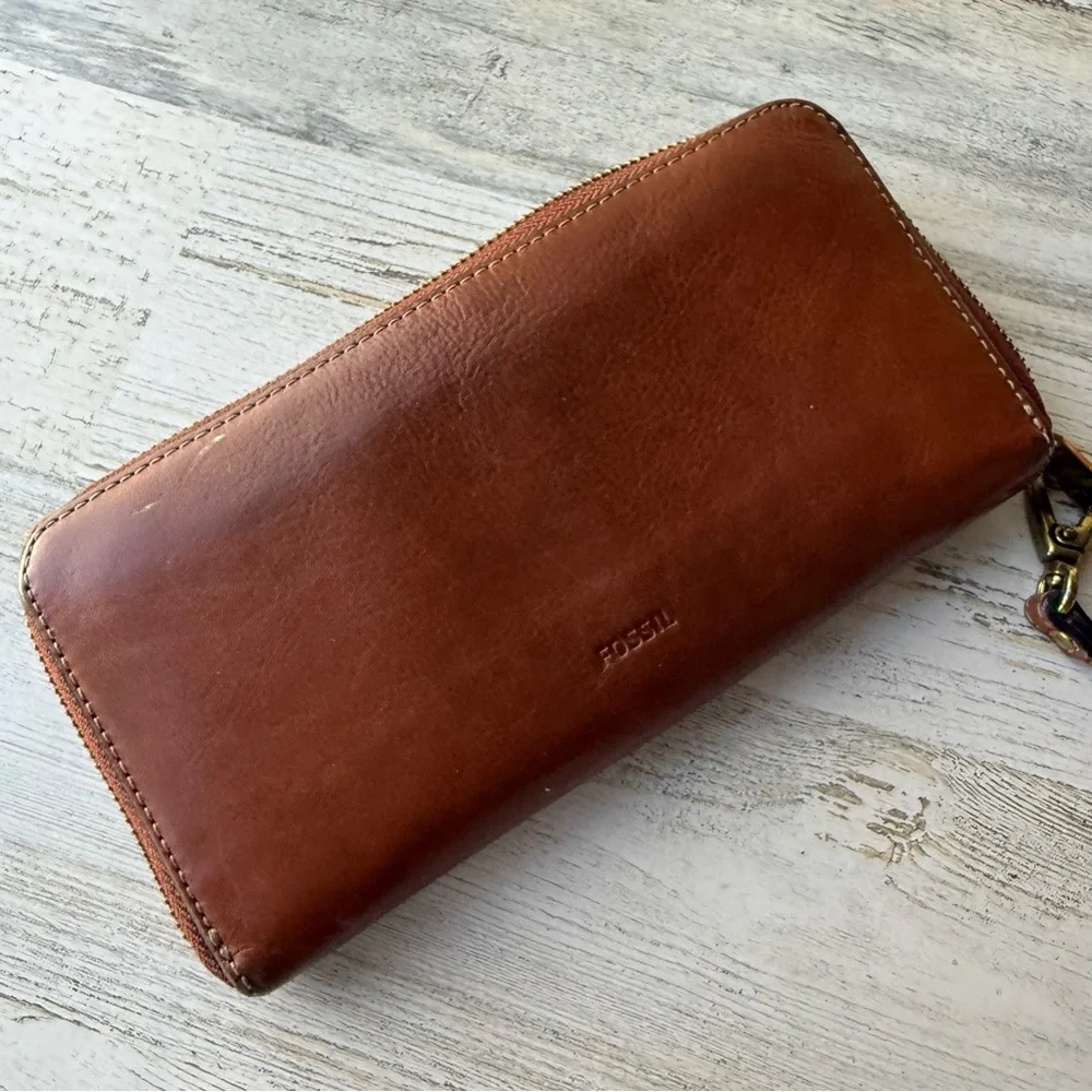 Fossil Cognac 'Sydney' Leather Zip Around Clutch Wristlet Wallet Large Size